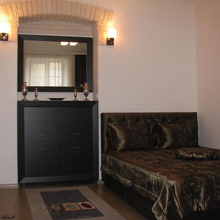 Apartment On Staroievreiska 리비프 외부 사진