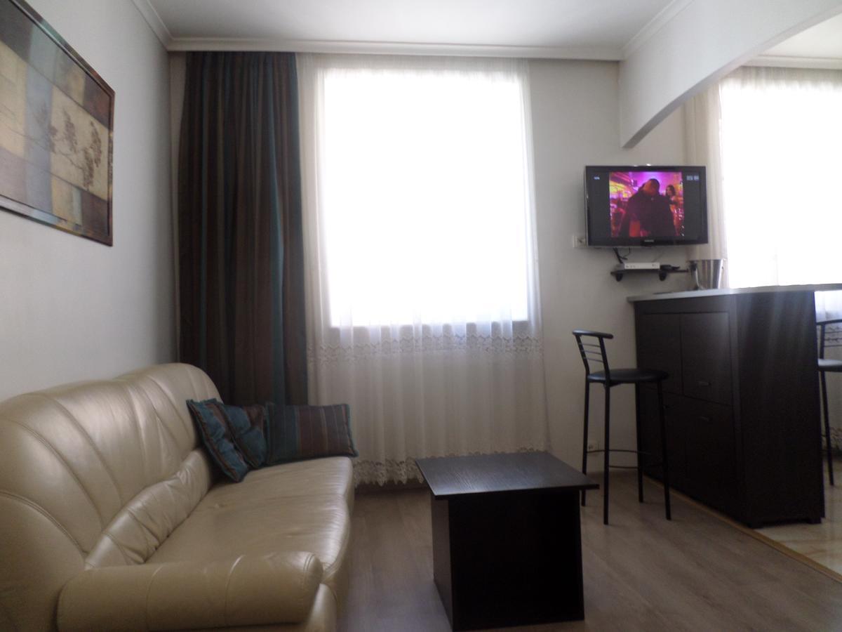 Apartment On Staroievreiska 리비프 외부 사진